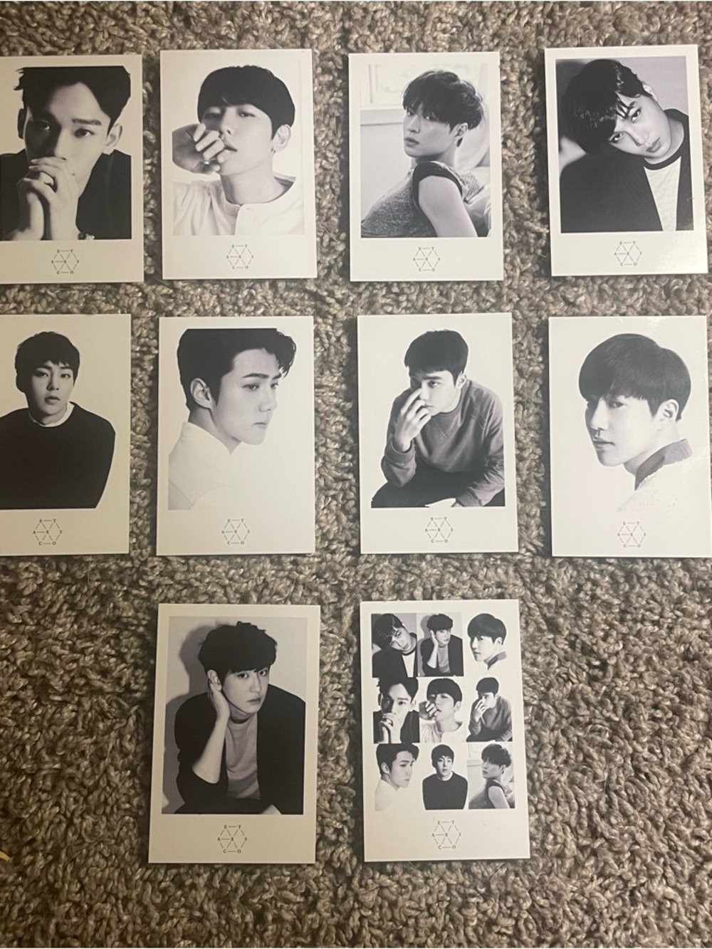 Black & White EXO Ex’ACT K-pop Photo Card Set